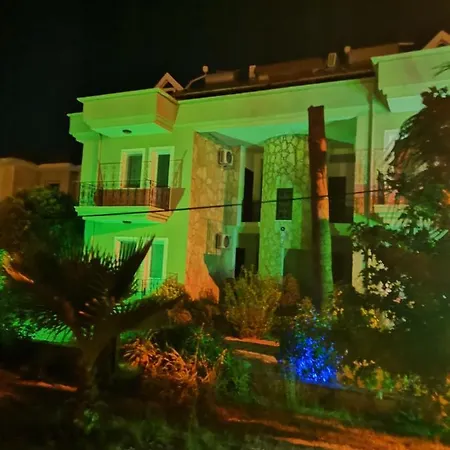 Sirius Star * Ortaca