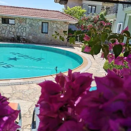Otel Sirius Star *